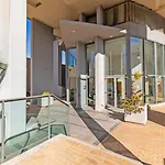 公寓 Guestready - Modern Flat With Terrace In *