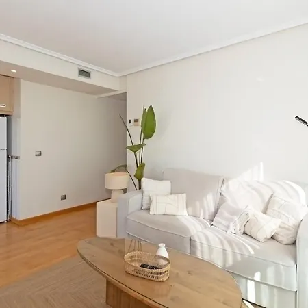 Апартаменты Guestready - Modern Flat With Terrace In Валенсия