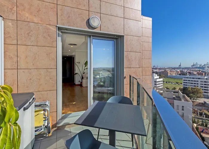 Apartment Guestready - Modern Flat With Terrace In